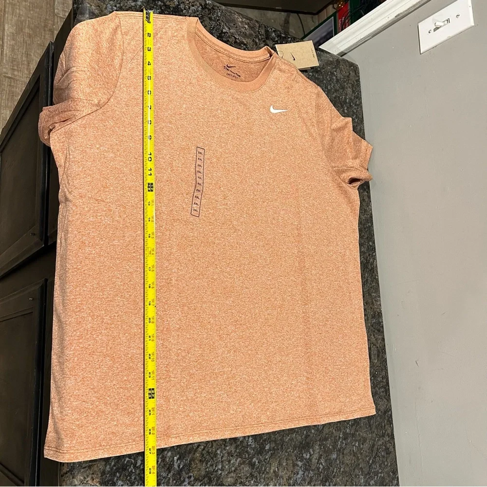 NEW The Nike Tee Dri Fit Women’s Burnt Orange XXL NWT